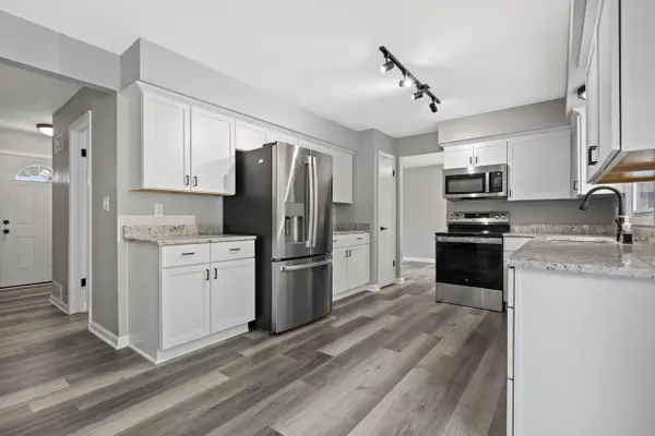 S80W23790 Parkview DRIVE, Big Bend, WI 53103