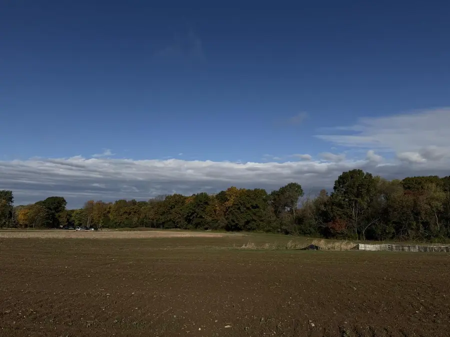 1046 BAMBI ROAD #Lt17, Hubertus, WI 53033 - Image #2