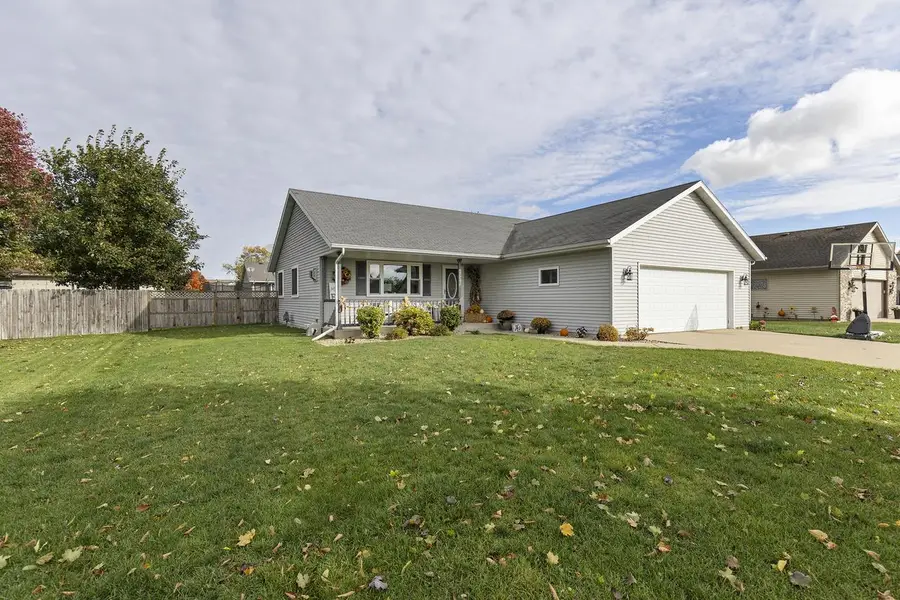 1526 Radhika STREET, Fort Atkinson, WI 53538 - Image #2