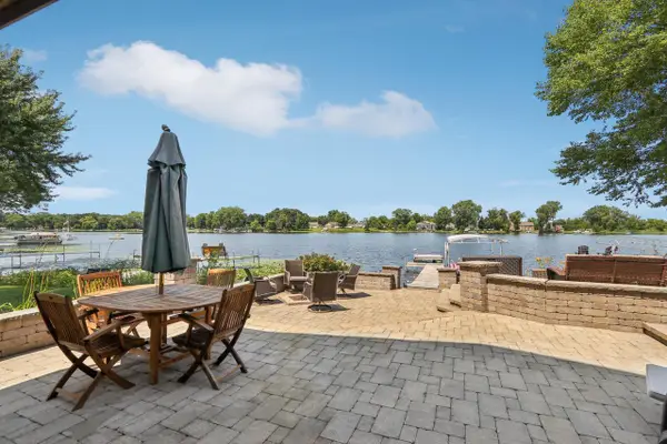 3362 S Shore DRIVE, Hubertus, WI 53033