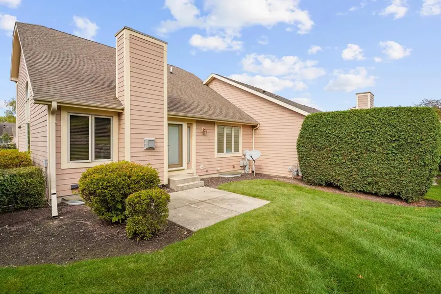 9143 Prairie Village DRIVE, Kenosha, WI 53142 - Image #3
