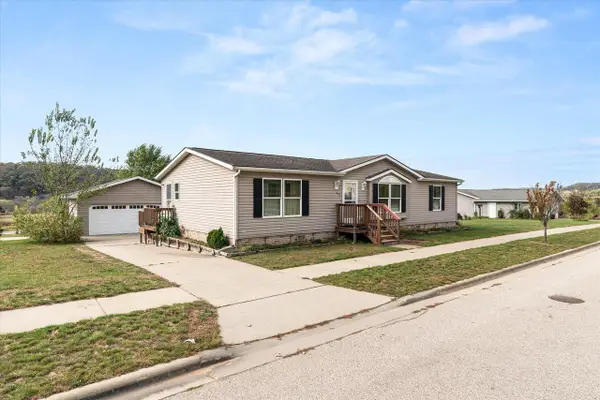 407 Sandy Mound STREET, Gays Mills, WI 54631