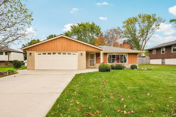 1731 Mackinac AVENUE, South Milwaukee, WI 53172