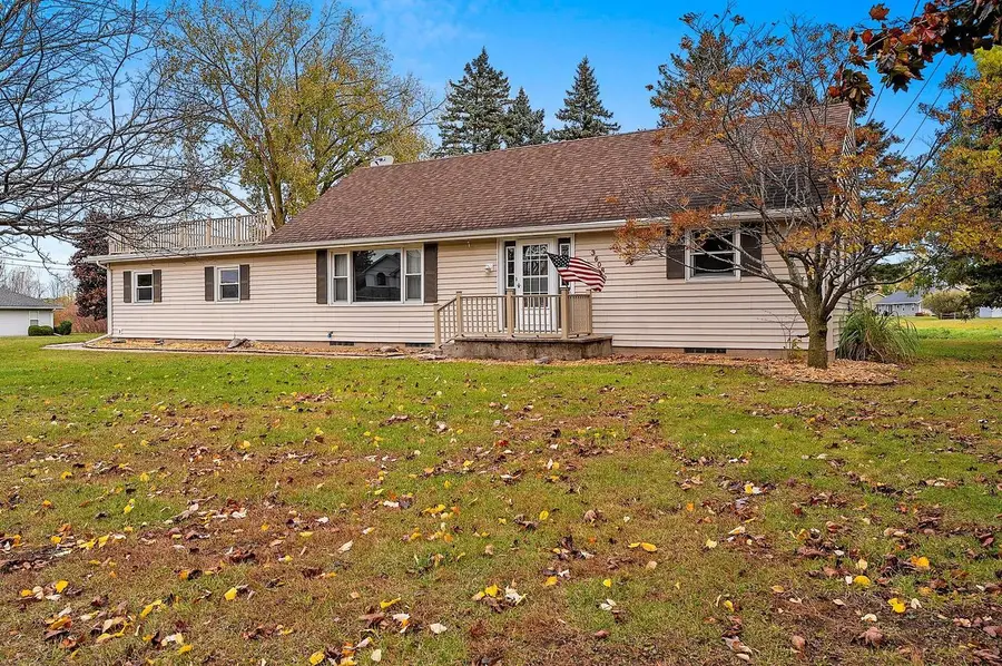 3608 Menasha AVENUE, Manitowoc, WI 54220 - #2