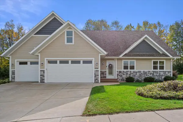 3091 Reflections DRIVE, Hubertus, WI 53033