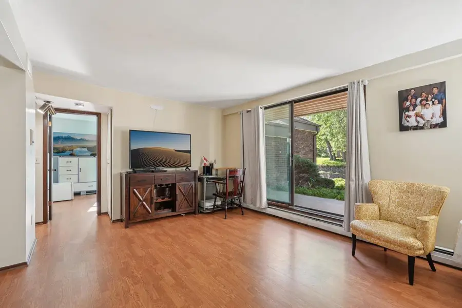 8631 N Servite DRIVE #112, Milwaukee, WI 53223 - Image #3