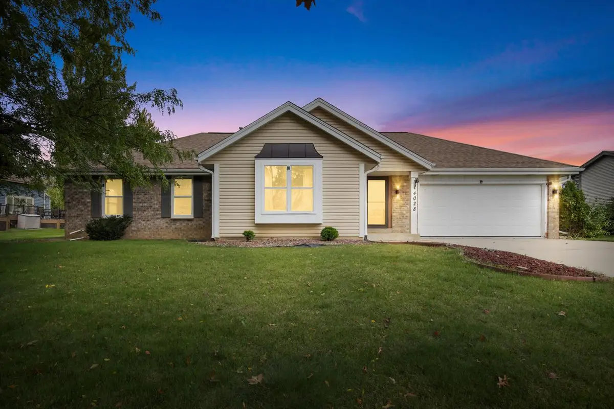 4028 W Jerelin DRIVE, Franklin, WI 53132 - Image #1