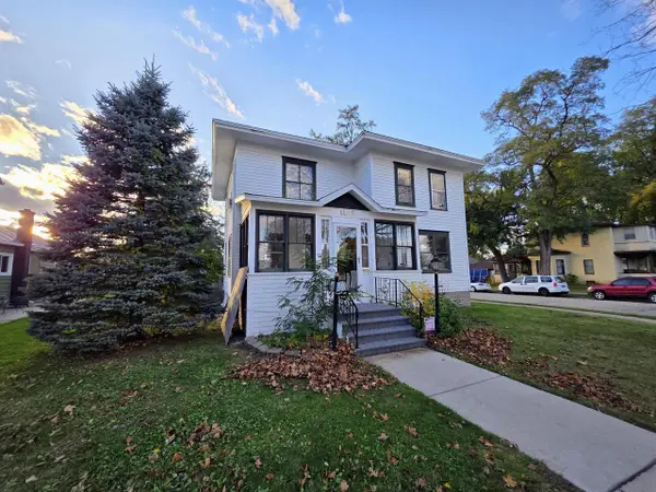 1403 McLean AVENUE, Tomah, WI 54660