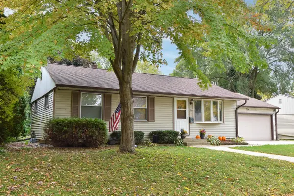 6611 W Burdick AVENUE, Milwaukee, WI 53219