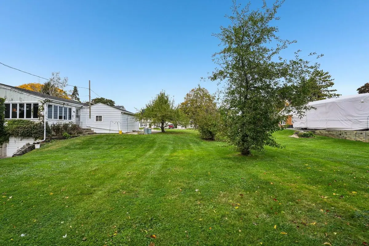 S21W23079 HILLSIDE DRIVE, Waukesha, WI 53186 - #1