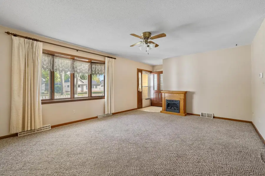 1641 Avon STREET, La Crosse, WI 54603 - Image #3