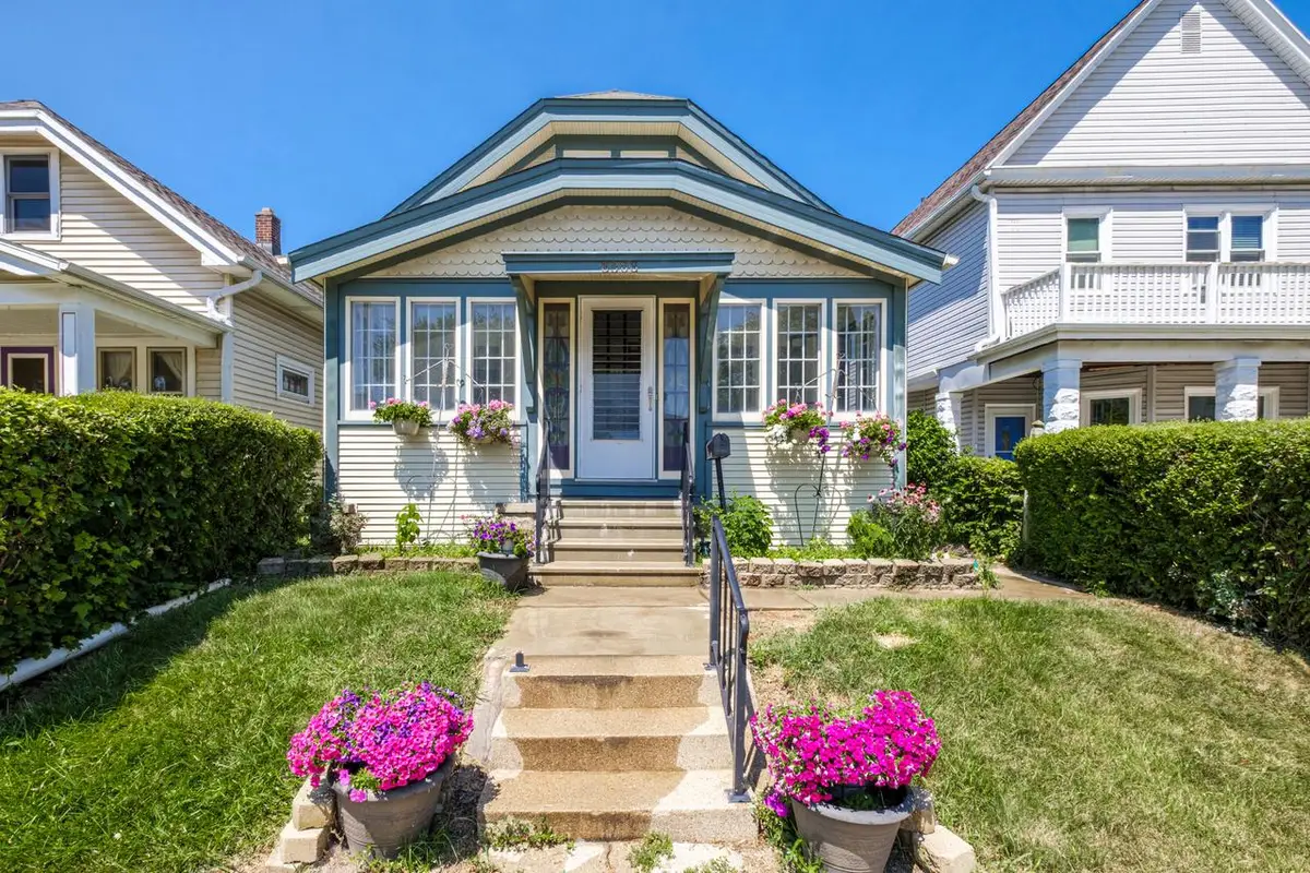 6508 W Mitchell STREET, West Allis, WI 53214 - Image #1