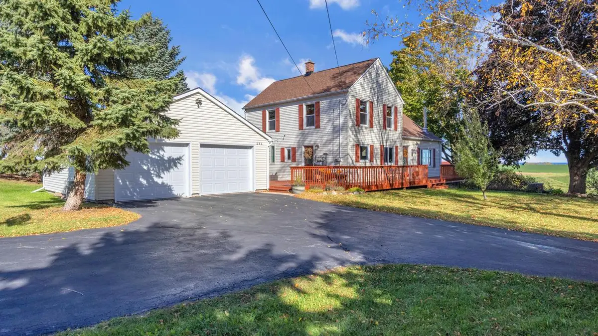 484 County Road D, Belgium, WI 53004 - Image #1