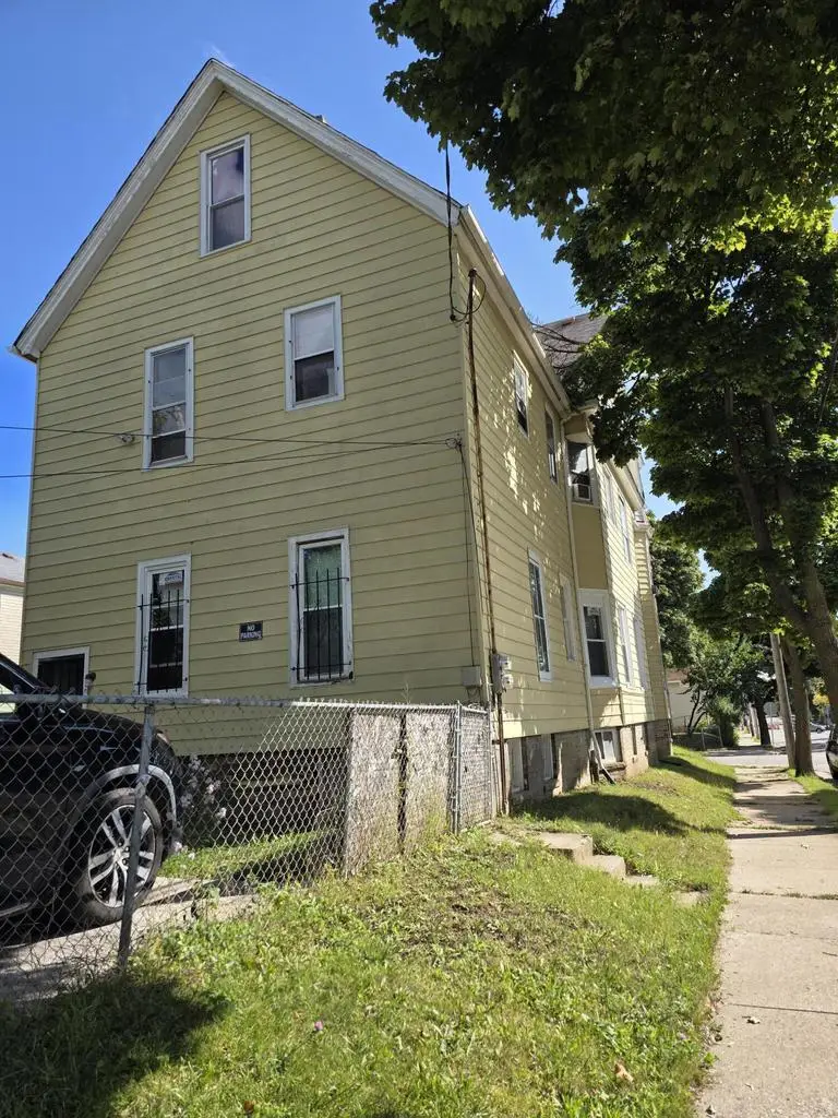 1701 N 28th STREET #1703, Milwaukee, WI 53208 - Image #3