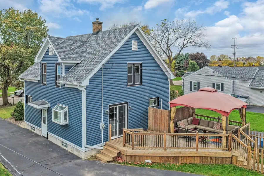 1504 Plainfield AVENUE, Mount Pleasant, WI 53403 - Image #2