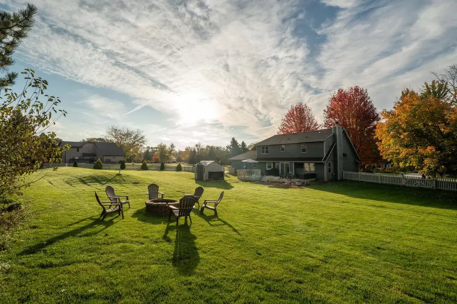 S86W26640 Rustic View LANE, Mukwonago, WI 53149 - Image #2