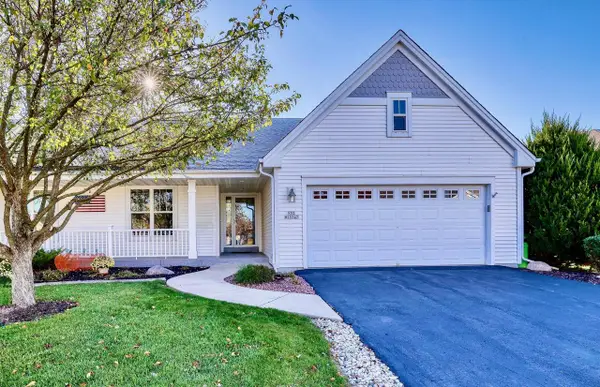 N52W35347 Lighthouse LANE, Oconomowoc, WI 53066