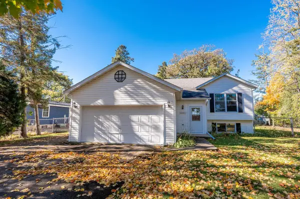9020 388th AVENUE, Burlington, WI 53105