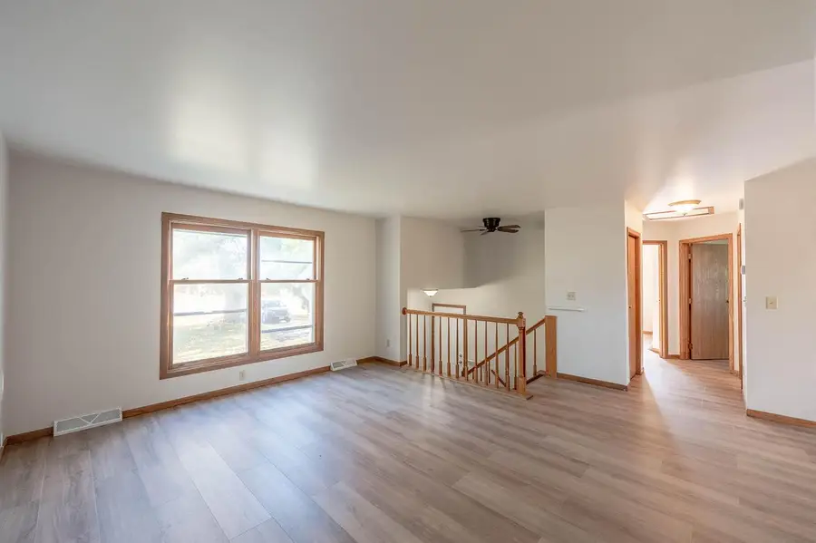 9020 388th AVENUE, Burlington, WI 53105 - Image #2