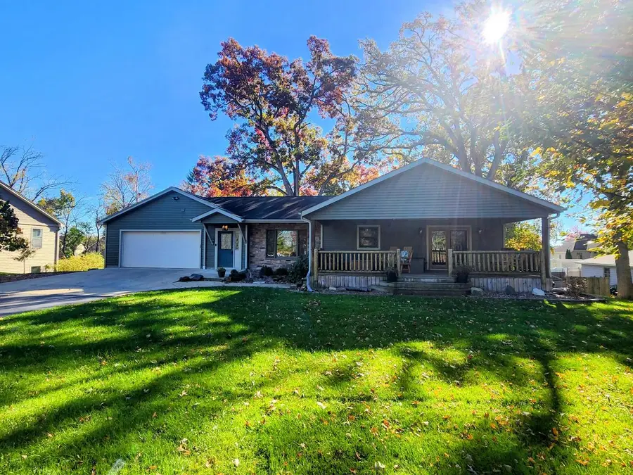 2408 S Teut ROAD, Burlington, WI 53105 - Image #2
