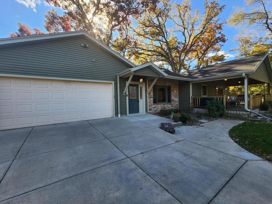 2408 S Teut ROAD, Burlington, WI 53105 - Image #3