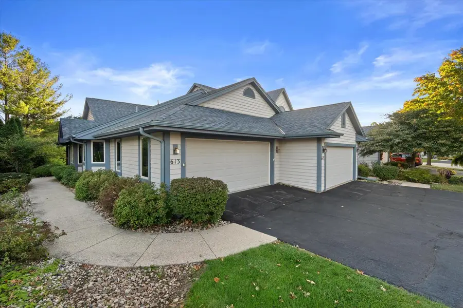613 Bay View ROAD, Mukwonago, WI 53149 - Image #3