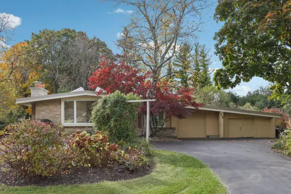 5105 W Arrowwood ROAD, Mequon, WI 53092