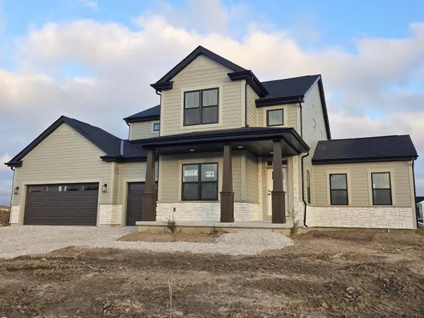 N66W25696 Big Sky DRIVE, Sussex, WI 53089