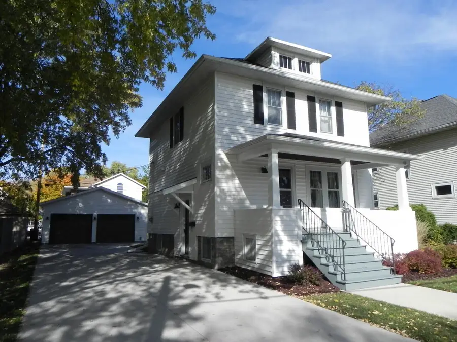 263 Gillett STREET, Fond Du Lac, WI 54935 - Image #2