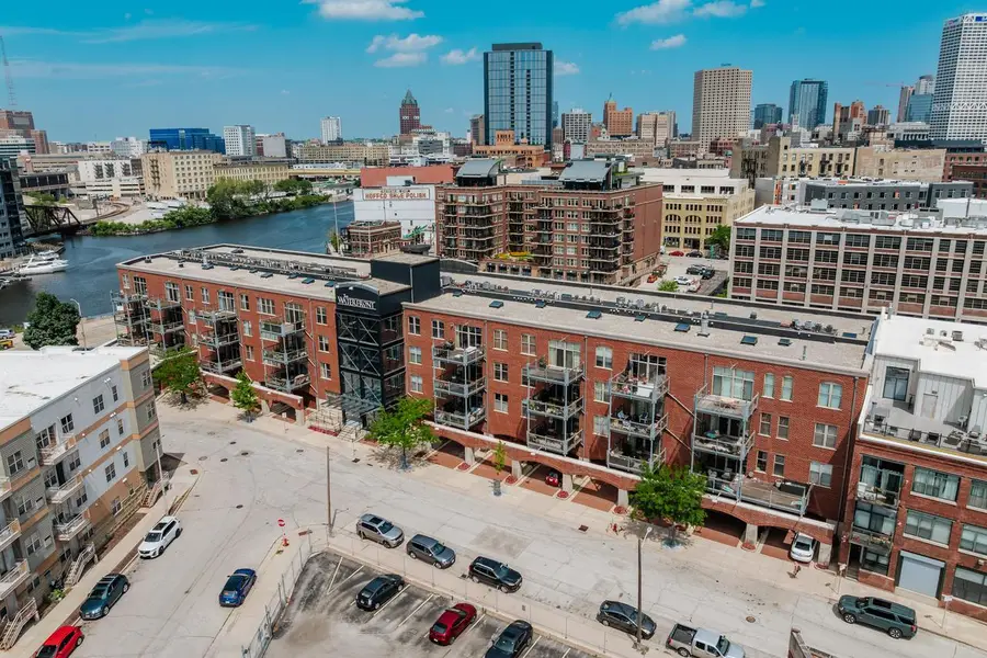130 S Water STREET #404, Milwaukee, WI 53204 - Image #2