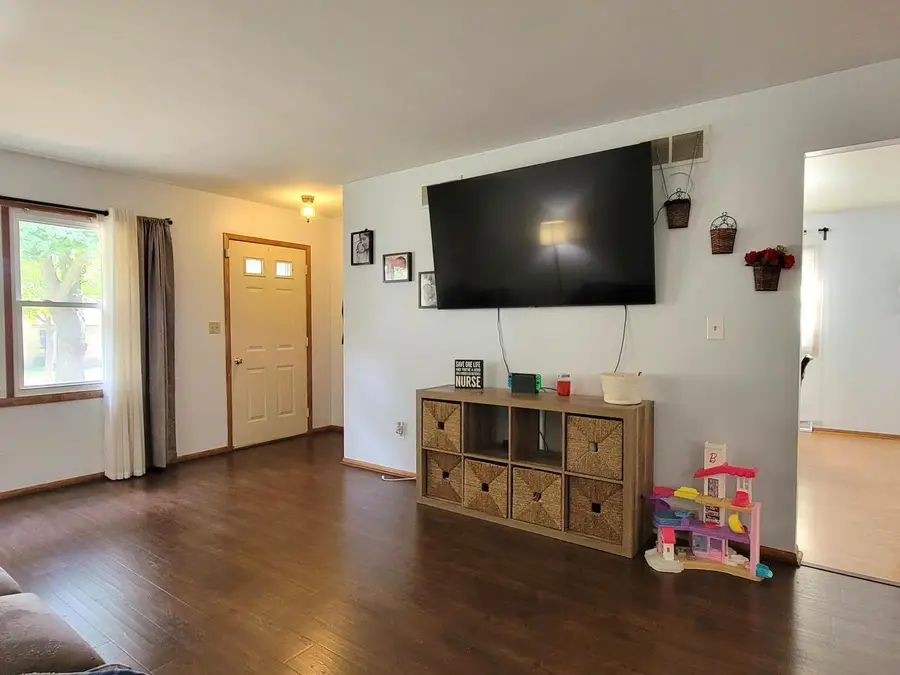 3147 S 49th STREET, Milwaukee, WI 53219 - Image #2