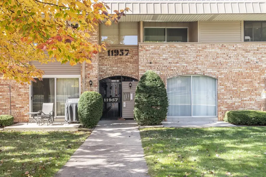 11957 W Appleton AVENUE #4, Milwaukee, WI 53224 - Image #3