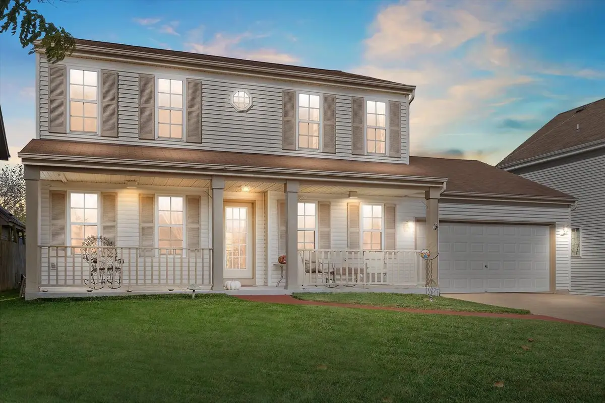 9740 W Darnel AVENUE, Milwaukee, WI 53224 - Image #1