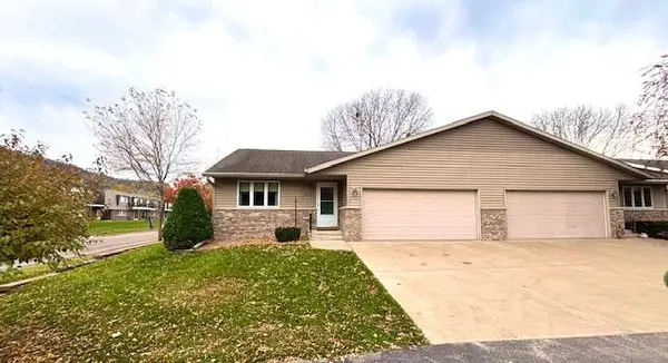 3324 Greenspire LANE, La Crosse, WI 54601