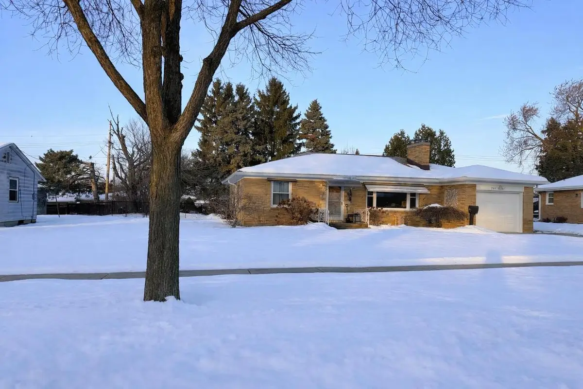 934 Illinois STREET, Racine, WI 53405 - Image #1