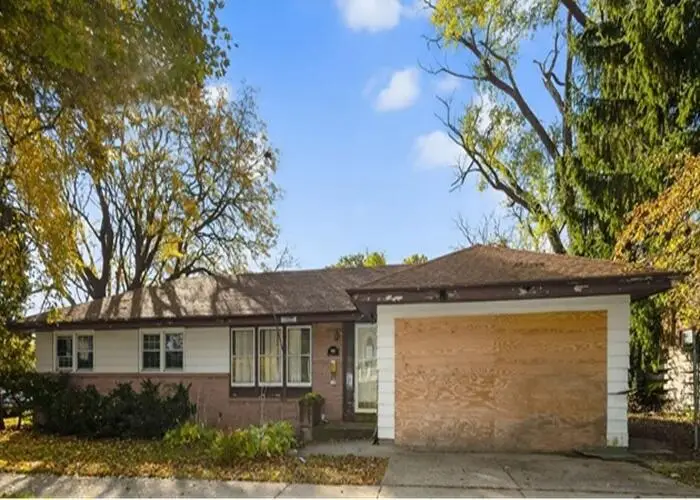 7009 W Lancaster AVENUE, Milwaukee, WI 53218 - Image #1