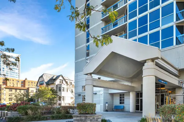 1660 N Prospect AVENUE #702, Milwaukee, WI 53202