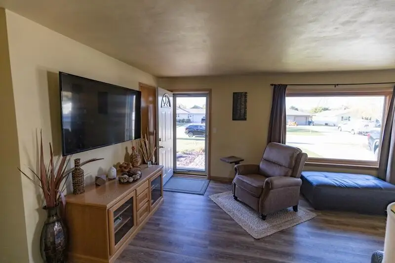 W2713 River Bend COURT, Sheboygan Falls, WI 53085 - Image #3