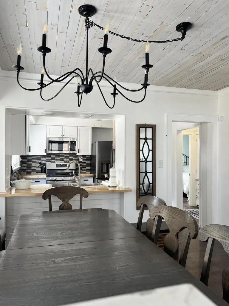 7715 W Center STREET, Milwaukee, WI 53222 - Image #3