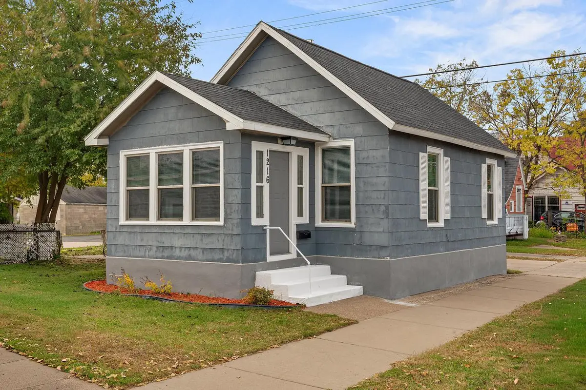 1216 Livingston STREET, La Crosse, WI 54603 - Image #1