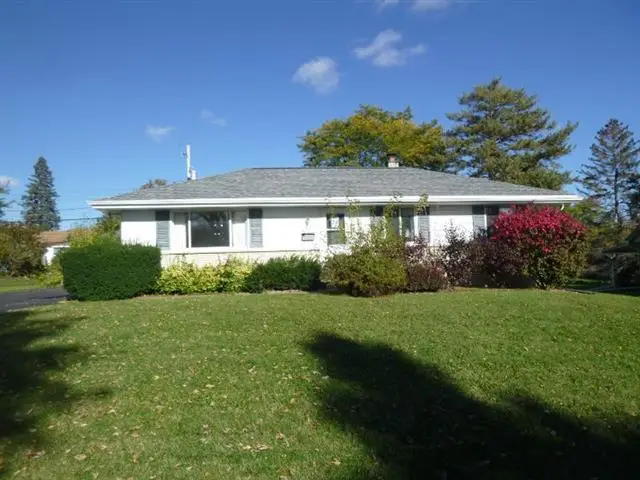 N92W17274 Forest DRIVE, Menomonee Falls, WI 53051 - Image #1