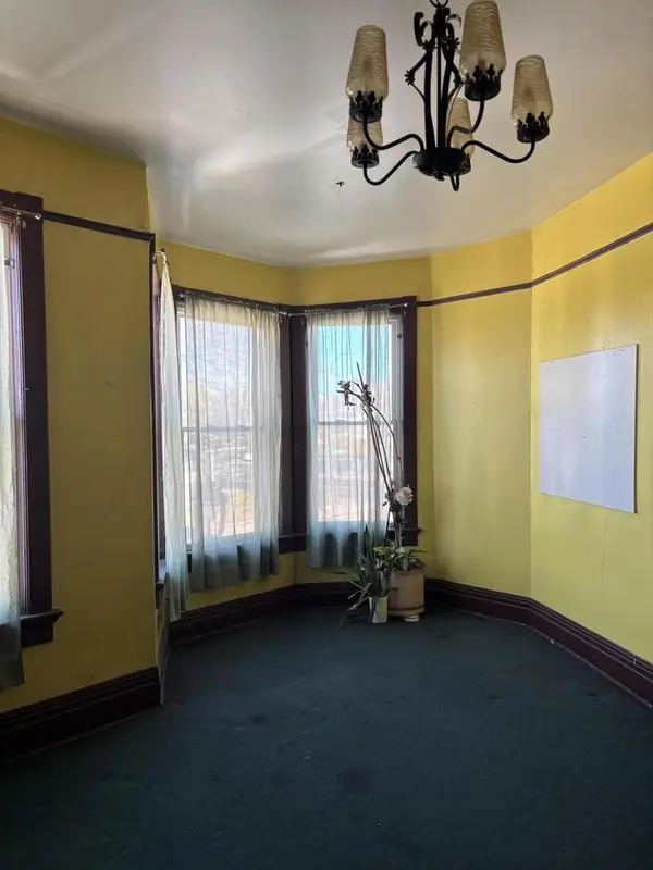 3331 W National AVENUE #3333, Milwaukee, WI 53215