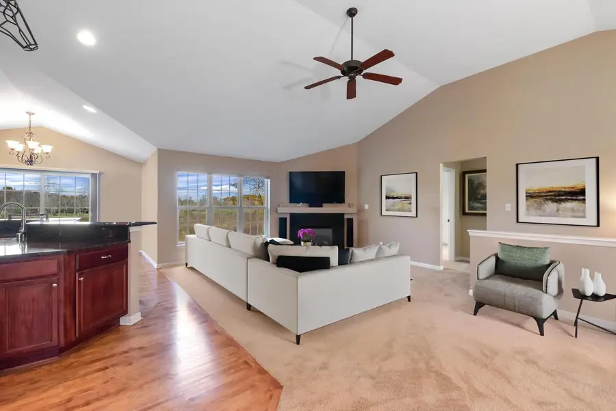 N58W19314 Fox River WAY, Menomonee Falls, WI 53051 - Image #2