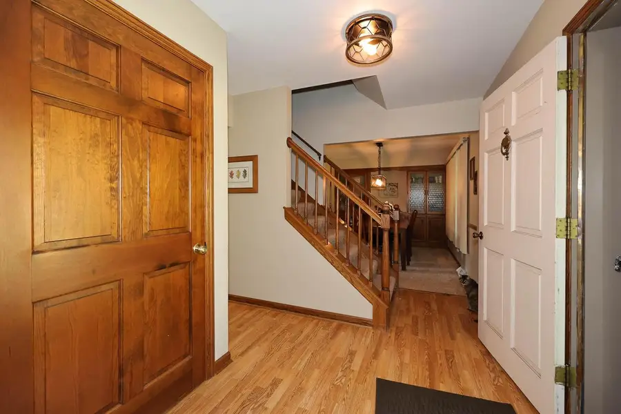 S14W31855 High Meadow LANE, Delafield, WI 53018 - Image #2