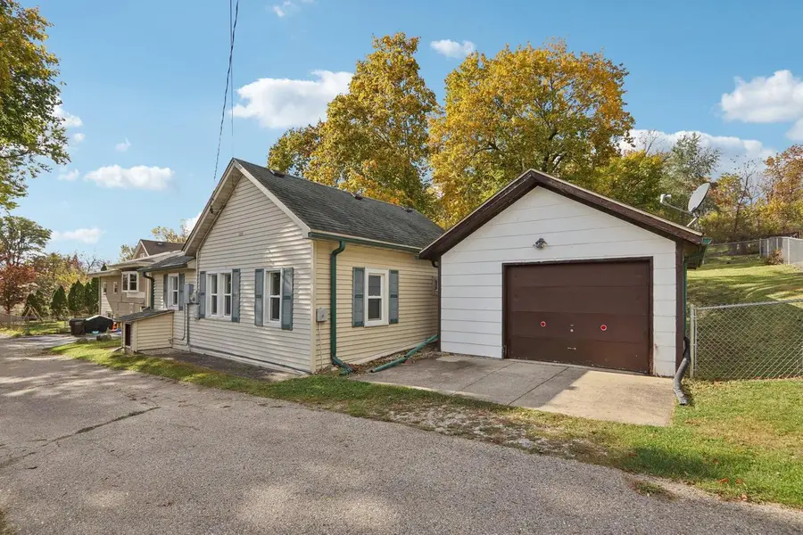 N1481 Morning Glory LANE, Genoa City, WI 53128 - Image #3