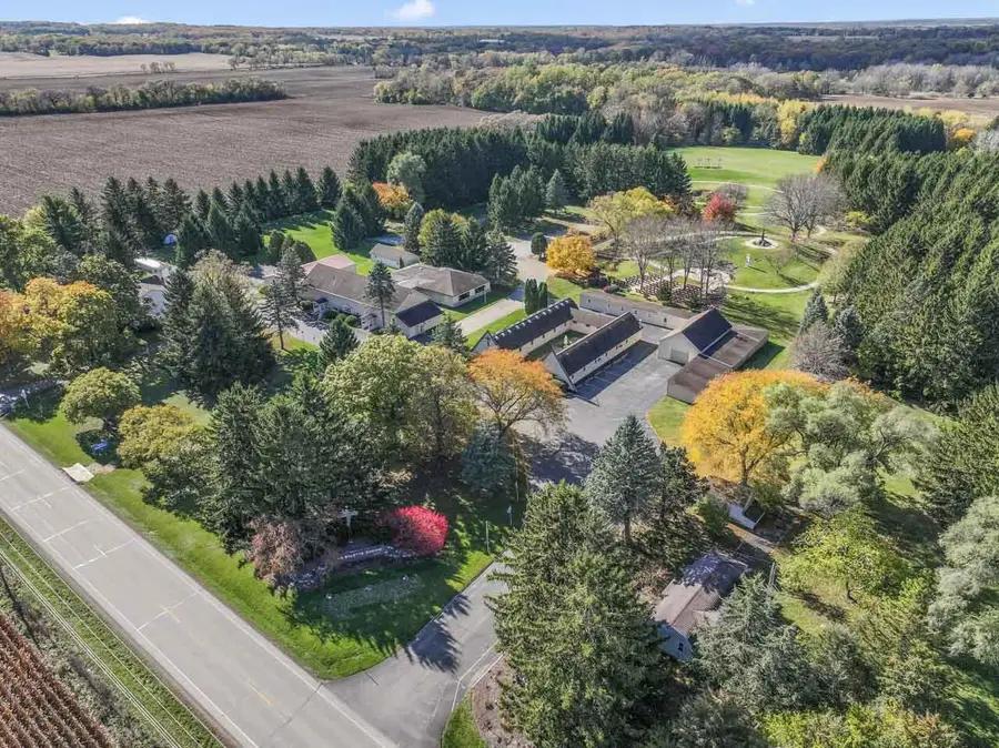 10330 336th AVENUE, Twin Lakes, WI 53181 - Image #2