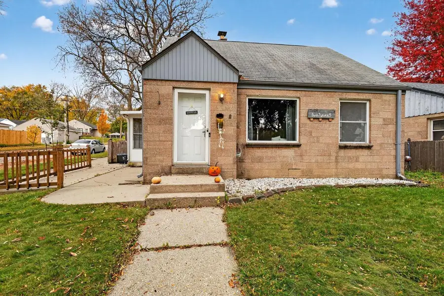 2775 S 49th STREET, Milwaukee, WI 53219 - Image #2