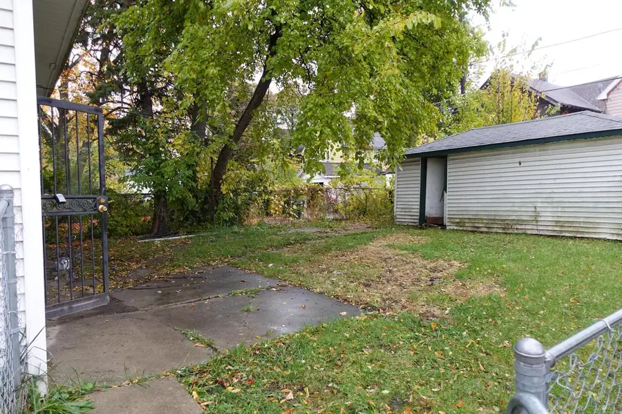 2977 N 36th STREET, Milwaukee, WI 53210 - Image #3