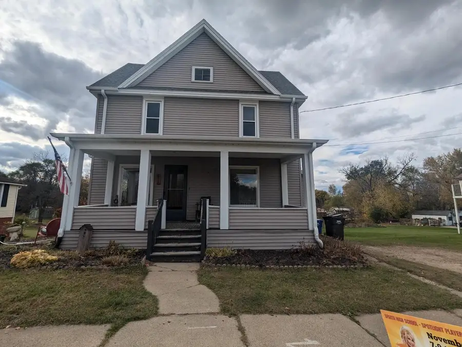 916 S Water STREET, Sparta, WI 54656 - Image #2