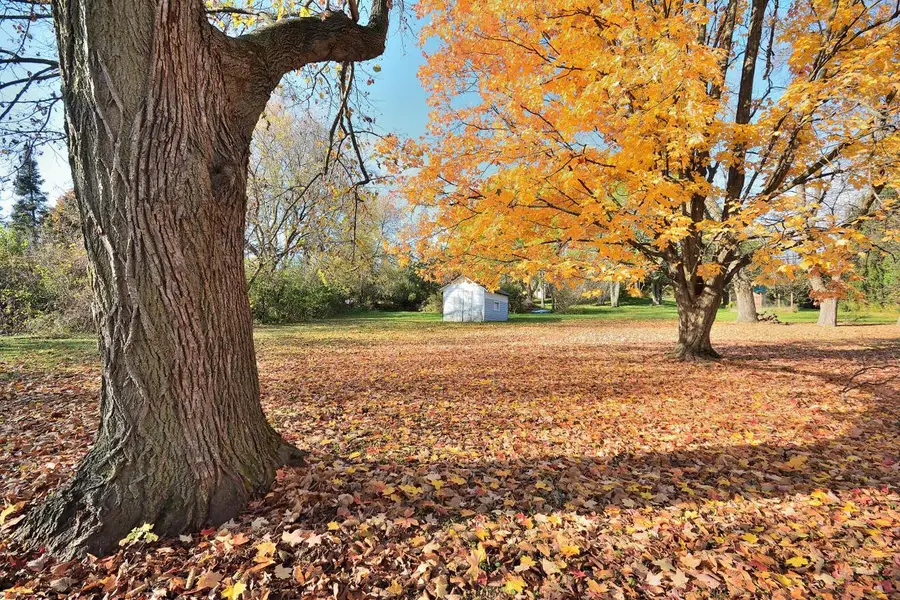 2365 N Calhoun ROAD, Brookfield, WI 53005 - Image #2